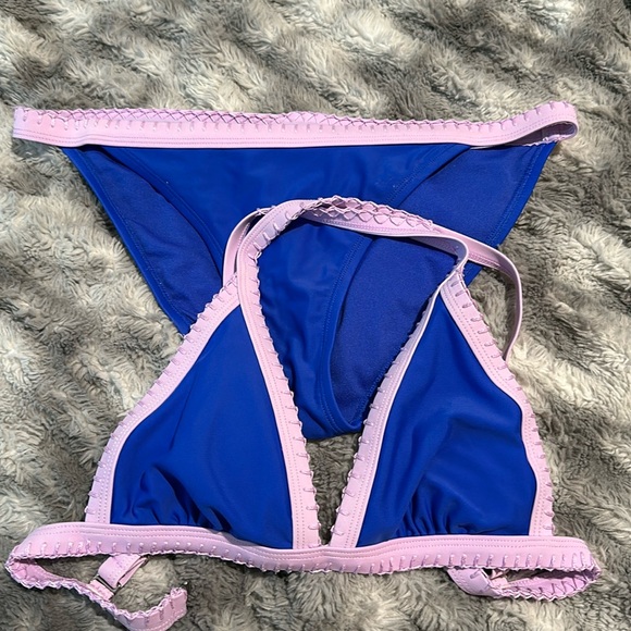 Target bathing suit - Picture 1 of 3